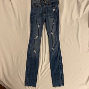 Juniors Hollister Jeans